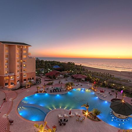 Royal Tulip Sea Pearl Beach Resort & Spa Cox's Bazar Esterno foto