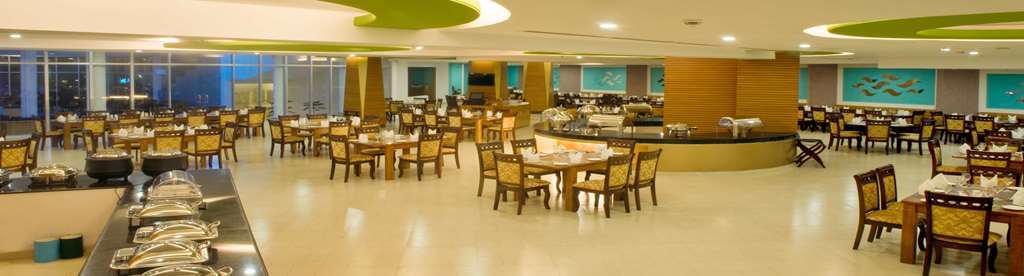 Royal Tulip Sea Pearl Beach Resort & Spa Cox's Bazar Ristorante foto